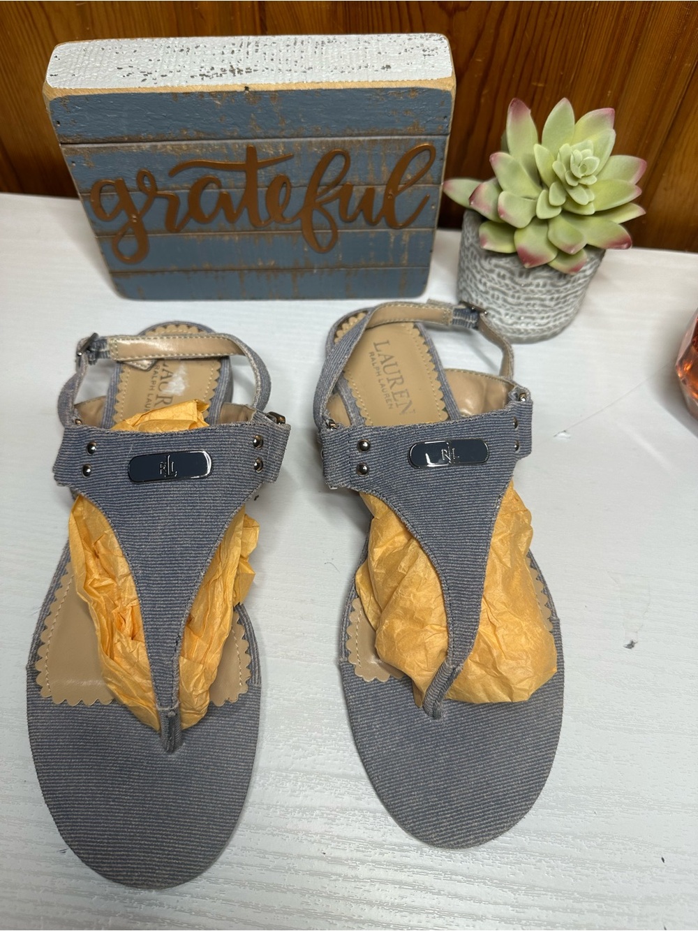 Lauren Ralph Lauren Gray Fabric T-Strap Thong Sandals